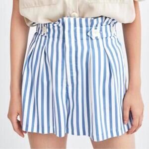 Zara l Striped Pleated Shorts XL